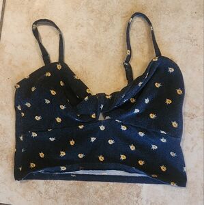 Hollister Black & Yellow Twist Front Crop Top Vibrant Style Size Medium